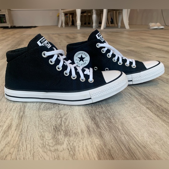 Converse Black and White mid-Tops - Picture 13 of 14